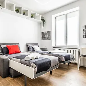 Appartamento City Life House-red San Siro & Duomo, Milano